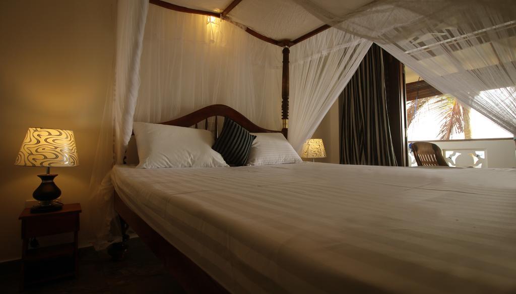 Il Nido Beach Home Galle Bagian luar foto